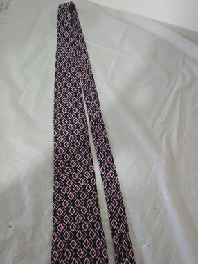 Van Heusen Navy Tie with Red and White Diamond Pattern